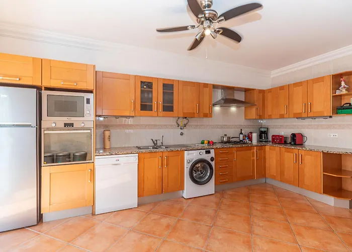 בית נופש Casa Jenny טאווירה